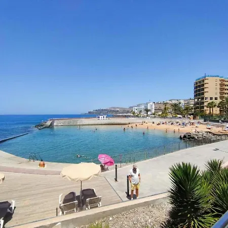 아파트 Lb Deluxe Sea View Room/half Board,wifi, Beach