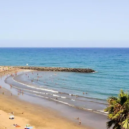 Lb Deluxe Sea View Room/half Board,wifi, Beach Apartment