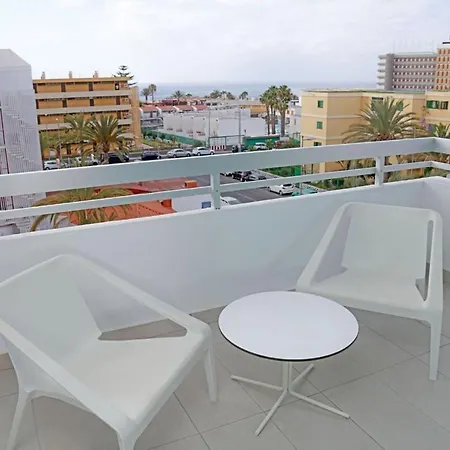 Apartment Lb Deluxe Sea View Room/half Board,wifi, Beach Playa del Ingles (Gran Canaria)