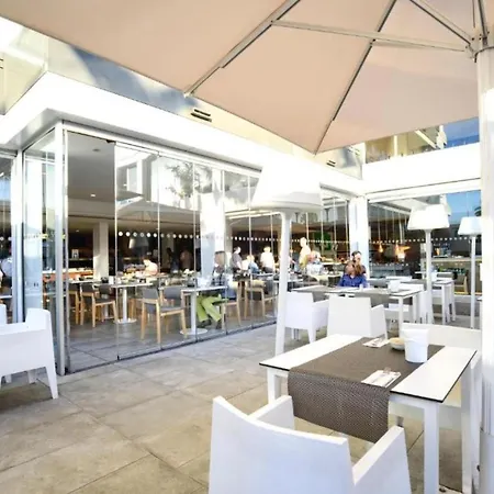 Lb Deluxe Sea View Room/half Board,wifi, Beach Apartment Playa del Ingles (Gran Canaria)